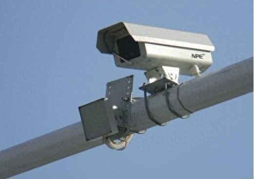 红绿灯路口抓拍_识别违章摄像头_违章摄像头