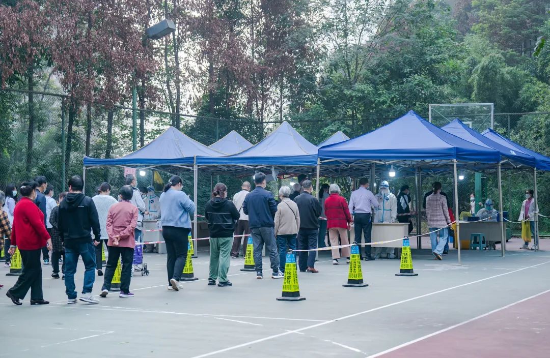 最新！优化疫情防控二十条措施及四部门急难救助通知公布