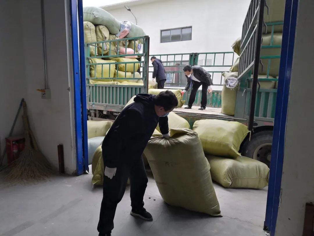 邹平市发改局全力保障疫情防控物资供应，筑牢抗疫防线