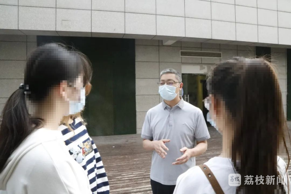 泰州高校封闭管理 生活保障_泰州高校疫情期间 学生生活服务_疫情下的生活