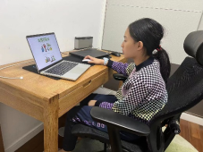 远离手机健康学习生活_疫情下的生活_抵制手机沉迷养成良好学习习惯