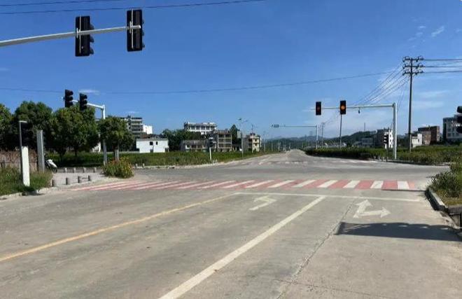 违停罚款不扣分 车窗抛物罚款不扣分 车身改色备案免扣分_违章扣分