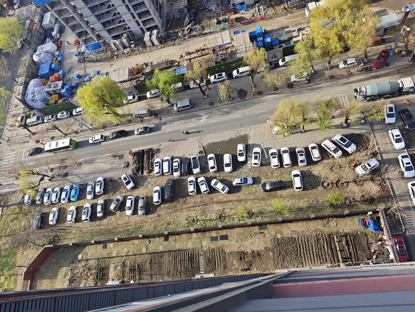 长春小区停车秩序管理_违章停车_长春违规停车问题