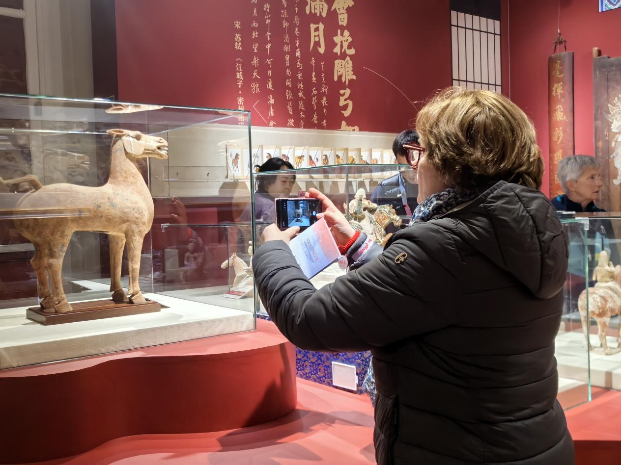 冬奥会文化交流_和平拱门光影音乐秀_米兰冬奥会文化活动